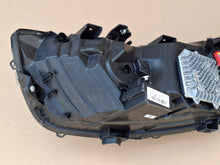 Laden Sie das Bild in den Galerie-Viewer, Frontscheinwerfer Iveco Daily IV 5802711799 LED Rechts Scheinwerfer Headlight SCH8213085163wk