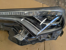 Laden Sie das Bild in den Galerie-Viewer, Frontscheinwerfer Toyota C-Hr 81150F4170 Links Scheinwerfer Headlight SCH4326840019qg