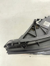 Laden Sie das Bild in den Galerie-Viewer, Frontscheinwerfer Mercedes-Benz Cla A1189068300 LED Links Scheinwerfer Headlight SCH1349685235qo