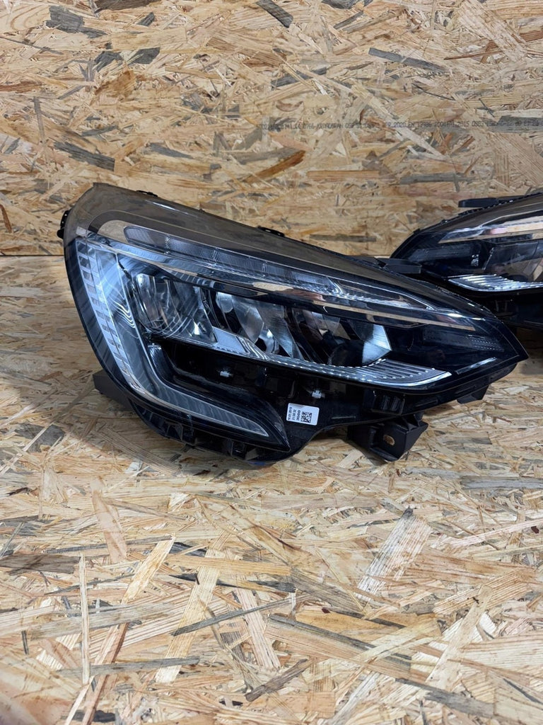 Frontscheinwerfer Renault Clio I 5 260108676R 260604183R LED Ein Satz Headlight SCH6909421142fe