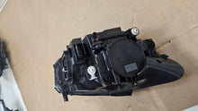 Laden Sie das Bild in den Galerie-Viewer, Frontscheinwerfer Mercedes-Benz W247 A2479066303 Full LED Rechts oder Links SCH2872168653rd