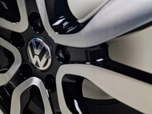 Laden Sie das Bild in den Galerie-Viewer, 4x Alufelge 18 Zoll 7.5&quot; 5x112 51ET VW Passat Tiguan Arteon Rim Wheel