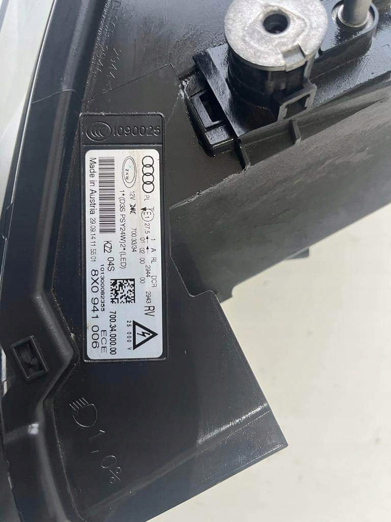 Frontscheinwerfer Audi A1 8X0941006 Bi-Xenon Ein Stück (Rechts oder Links)