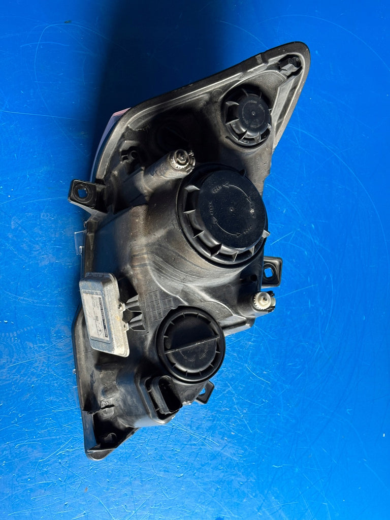 Frontscheinwerfer Mercedes-Benz Vito A6398202861 Xenon Links Headlight SCH2247506637fa