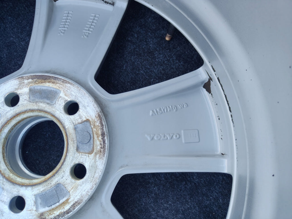 1x Alufelge 18 Zoll 7.5" 5x108 50 5ET Glanz Silber 31680200 Volvo Xc60 Ii FEL9532848349aq