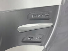 Laden Sie das Bild in den Galerie-Viewer, 1x Alufelge 18 Zoll 7.0" 5x112 43ET 8U0601025 Audi Q3 Rim Wheel FEL6172763792ze