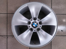 Load image into Gallery viewer, 1x Alufelge 16 Zoll 7.0" 5x120 34ET Glanz Silber 6775594 BMW 3 E91 E90 Rim Wheel FEL5868446903ha
