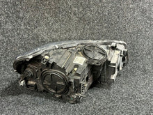 Load image into Gallery viewer, Frontscheinwerfer BMW F45 7422573 Links Scheinwerfer Headlight SCH7843896615kd