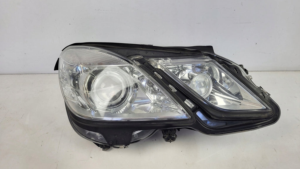 Frontscheinwerfer Mercedes-Benz W212 A2128202059- Xenon Rechts Headlight SCH1541308692ye
