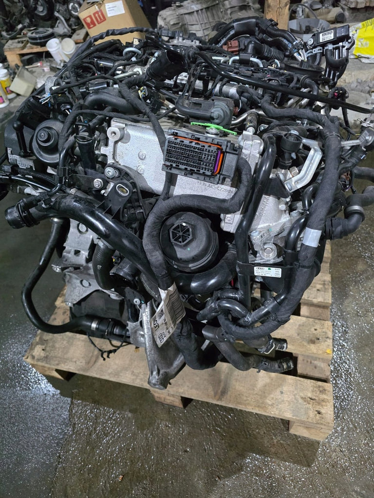 Motor Audi A4 B9 DETA 2.0 TDI 190PS 140kW 111TKm 2016 Diesel Engine Unkomplett