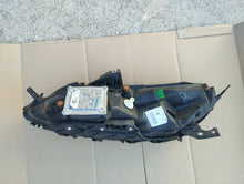 Load image into Gallery viewer, Frontscheinwerfer Jeep Cherokee Kl 68157104AR Rechts Scheinwerfer Headlight SCH7899561665gc