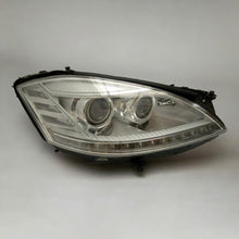 Laden Sie das Bild in den Galerie-Viewer, Frontscheinwerfer Mercedes-Benz W221 A2218201059 Xenon Rechts Headlight