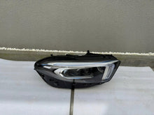 Laden Sie das Bild in den Galerie-Viewer, Frontscheinwerfer Mercedes-Benz W177 A1779062605 Full LED Rechts Headlight SCH9977801251vs