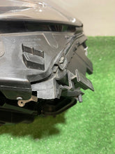 Laden Sie das Bild in den Galerie-Viewer, Frontscheinwerfer Mercedes-Benz Gla A1569066900 LED Links Scheinwerfer Headlight SCH2644554485zi