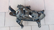 Laden Sie das Bild in den Galerie-Viewer, Frontscheinwerfer Hyundai III Ceed 92201-J7500 Links Scheinwerfer Headlight SCH4614441136lu