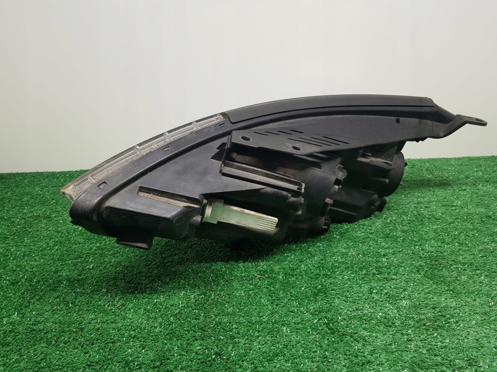 Frontscheinwerfer Hyundai I30 III 92102G4XXX Rechts Scheinwerfer Headlight SCH9200303792ch