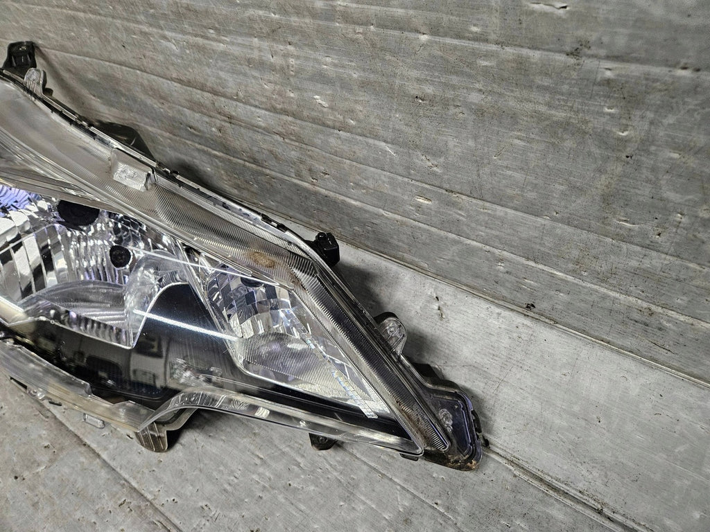 Frontscheinwerfer Mitsubishi Space Star 8301D446 Rechts Scheinwerfer Headlight