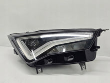Laden Sie das Bild in den Galerie-Viewer, Frontscheinwerfer Seat Ateca I 576941032B Rechts Scheinwerfer Headlight SCH8101546448zb