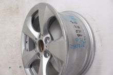 Load image into Gallery viewer, 1x Alufelge 16 Zoll 7.0&quot; 5x120 31ET Glanz Silber 6795806 BMW 1 Rim Wheel