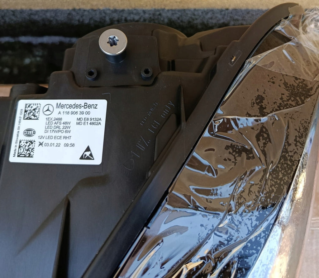 Frontscheinwerfer Mercedes-Benz Cla C118 A1189063900 LED Rechts oder Links SCH1307336168gd