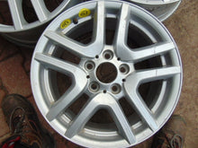 Laden Sie das Bild in den Galerie-Viewer, 1x Alufelge 17 Zoll 7.5" 5x120 40ET Glanz Silber 6761929 BMW X5 E53 Rim Wheel FEL6088382993ec