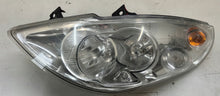 Laden Sie das Bild in den Galerie-Viewer, Frontscheinwerfer Renault Master III 260600049R Links Scheinwerfer Headlight SCH3072755060go