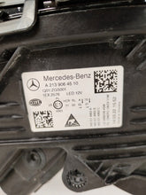 Laden Sie das Bild in den Galerie-Viewer, Frontscheinwerfer Mercedes-Benz W213 A2139064510 Full LED Rechts oder Links SCH8233289345kx