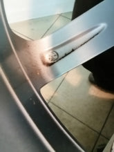 Load image into Gallery viewer, 1x Alufelge 17 Zoll 6.0" 5x112 48ET 5G0601025T VW Golf Rim Wheel FEL5939937191sb