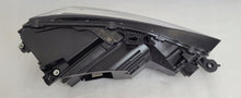 Load image into Gallery viewer, Frontscheinwerfer Audi A5 8W6941033D Full LED Ein Stück (Rechts oder Links) SCH5668779645qx