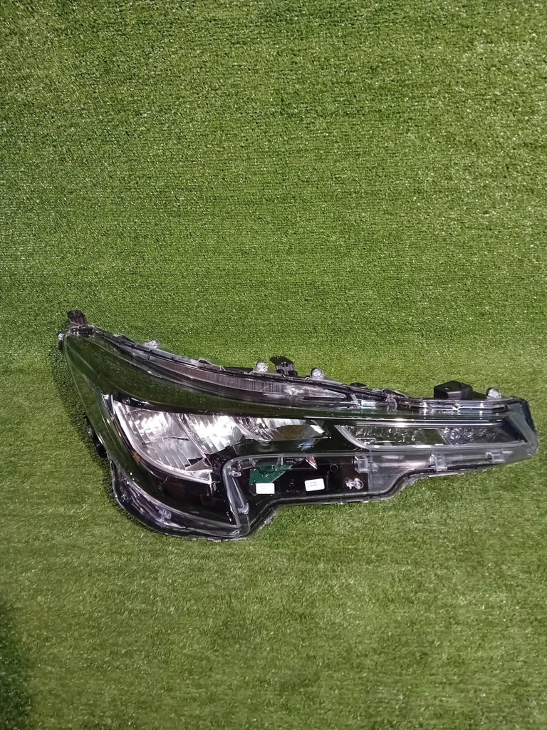 Frontscheinwerfer Toyota Corolla 81110-02S60 Rechts Scheinwerfer Headlight SCH6096988388gb