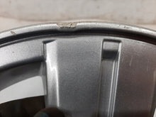 Laden Sie das Bild in den Galerie-Viewer, 1x Alufelge 16 Zoll 6.5&quot; 5x105 38ET Glanz Silber 95073802 Opel Astra Rim Wheel