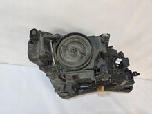 Load image into Gallery viewer, Frontscheinwerfer Skoda Superb 3V1941015B Links Scheinwerfer Headlight SCH7782899338fc