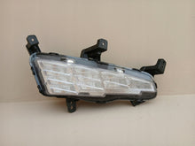 Laden Sie das Bild in den Galerie-Viewer, Frontscheinwerfer Hyundai I30 III 92208-G46 92208-G4600 Rechts Headlight SCH2794139242fi