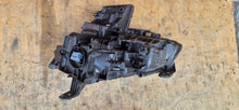 Laden Sie das Bild in den Galerie-Viewer, Frontscheinwerfer Peugeot 508 9848662780 Rechts Scheinwerfer Headlight SCH1647746986ra