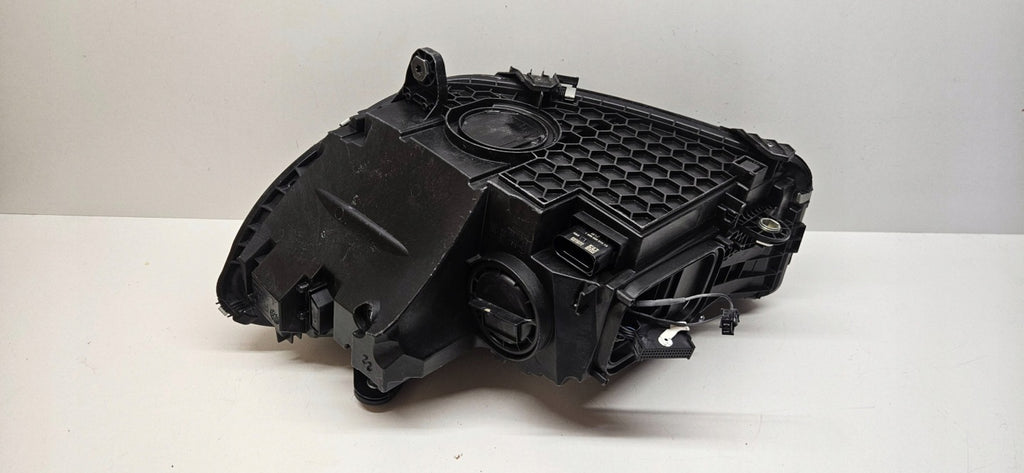 Frontscheinwerfer Mercedes-Benz W206 A2069067203 LED Rechts Headlight SCH6830334941br