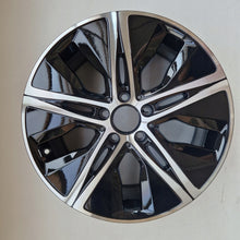 Laden Sie das Bild in den Galerie-Viewer, 1x Alufelge 18 Zoll 7.5&quot; 5x112 44ET A2054018200 Mercedes-Benz W205 Rim Wheel