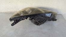 Laden Sie das Bild in den Galerie-Viewer, Frontscheinwerfer Opel Astra H Xenon Links Scheinwerfer Headlight SCH7159976925xd