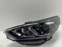 Laden Sie das Bild in den Galerie-Viewer, Frontscheinwerfer Hyundai I30 III G492113010 Links Scheinwerfer Headlight SCH5594497093xw