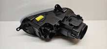 Laden Sie das Bild in den Galerie-Viewer, Frontscheinwerfer VW Golf V 1K6941031 Xenon Links Scheinwerfer Headlight SCH8055234837bt