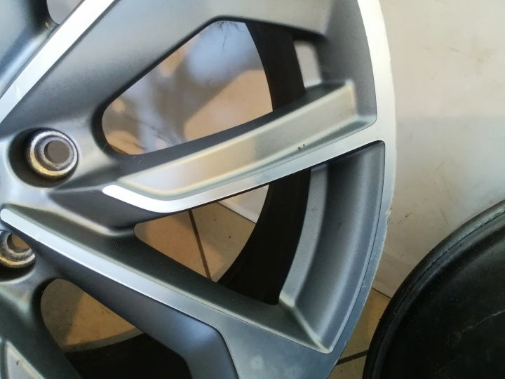 1x Alufelge 19 Zoll 8.0" 5x112 45ET 81A601026AC Audi Q2 Rim Wheel FEL6630976535ru