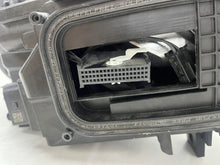 Laden Sie das Bild in den Galerie-Viewer, Frontscheinwerfer Mercedes-Benz W247 A2479062503 LED Links Headlight SCH5063987499yp