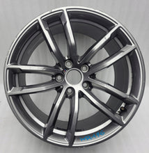 Load image into Gallery viewer, 1x Alufelge 18 Zoll 9.0" 5x120 44ET Glanz Grau 8093406 BMW G31 G30 Rim Wheel FEL1999412583tm