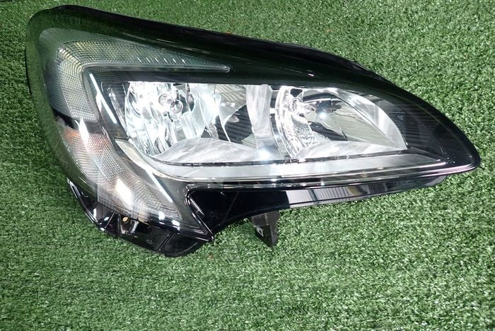 Frontscheinwerfer Opel Corsa E 39108227 Rechts Scheinwerfer Headlight SCH2032116419tq