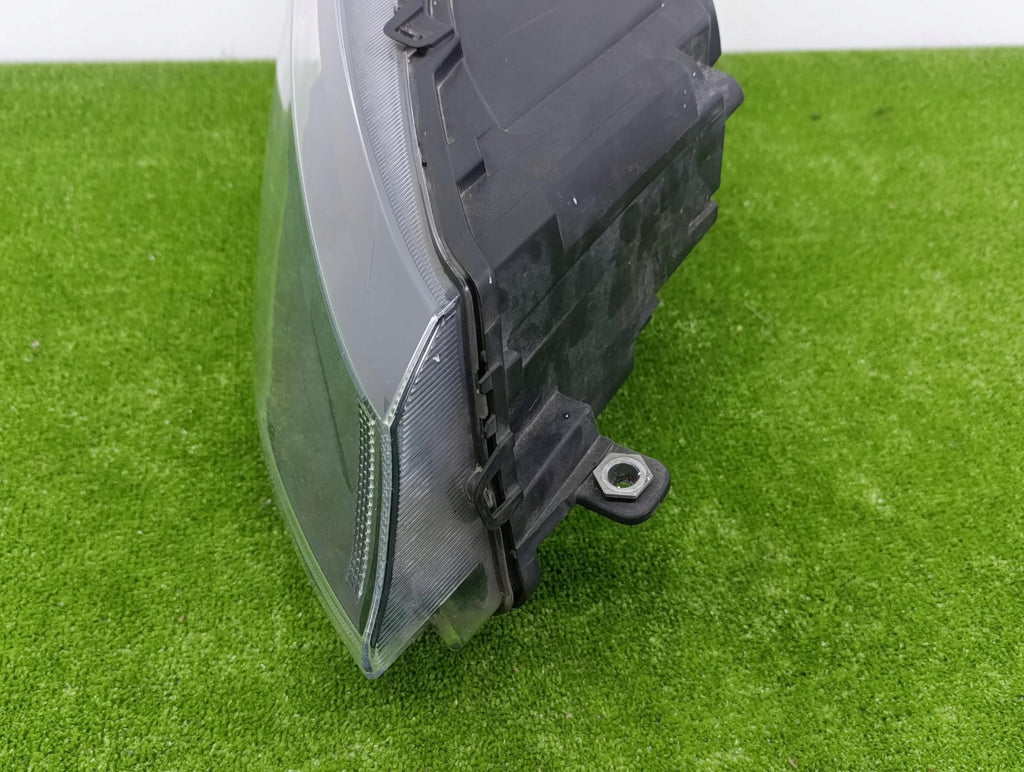 Frontscheinwerfer VW Caddy 2K8941006A Rechts Scheinwerfer Headlight SCH8253118791pa
