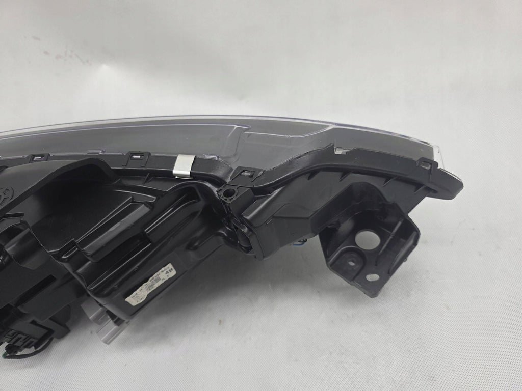 Frontscheinwerfer Mitsubishi Outlander III 8301D3-31 Full LED Rechts oder Links