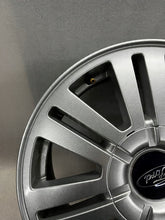 Laden Sie das Bild in den Galerie-Viewer, 1x Alufelge 16 Zoll 6.5&quot; 5x108 52 5ET Glanz Silber 3M51-GB Ford Focus Cmax