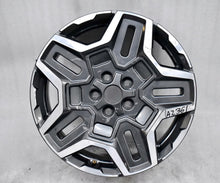 Load image into Gallery viewer, 1x Alufelge 19 Zoll 7.5" 5x114.3 49 5ET 52910-S1710 Hyundai Santa Fe Rim Wheel FEL4769260570ks