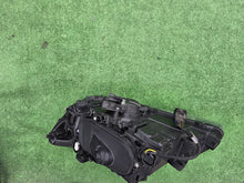Load image into Gallery viewer, Frontscheinwerfer Volvo S60 V60 31420262 Bi-Xenon Rechts Scheinwerfer Headlight SCH5193153375bs