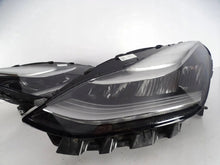 Laden Sie das Bild in den Galerie-Viewer, Frontscheinwerfer Tesla 3 1077375-00-6 Links Scheinwerfer Headlight