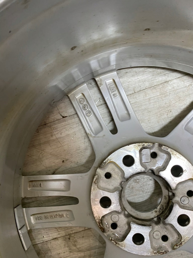 1x Alufelge 17 Zoll 8.0" 5x120 54ET Glanz Silber 7848601 BMW E83 E90 F26 F25 FEL3832985087mc